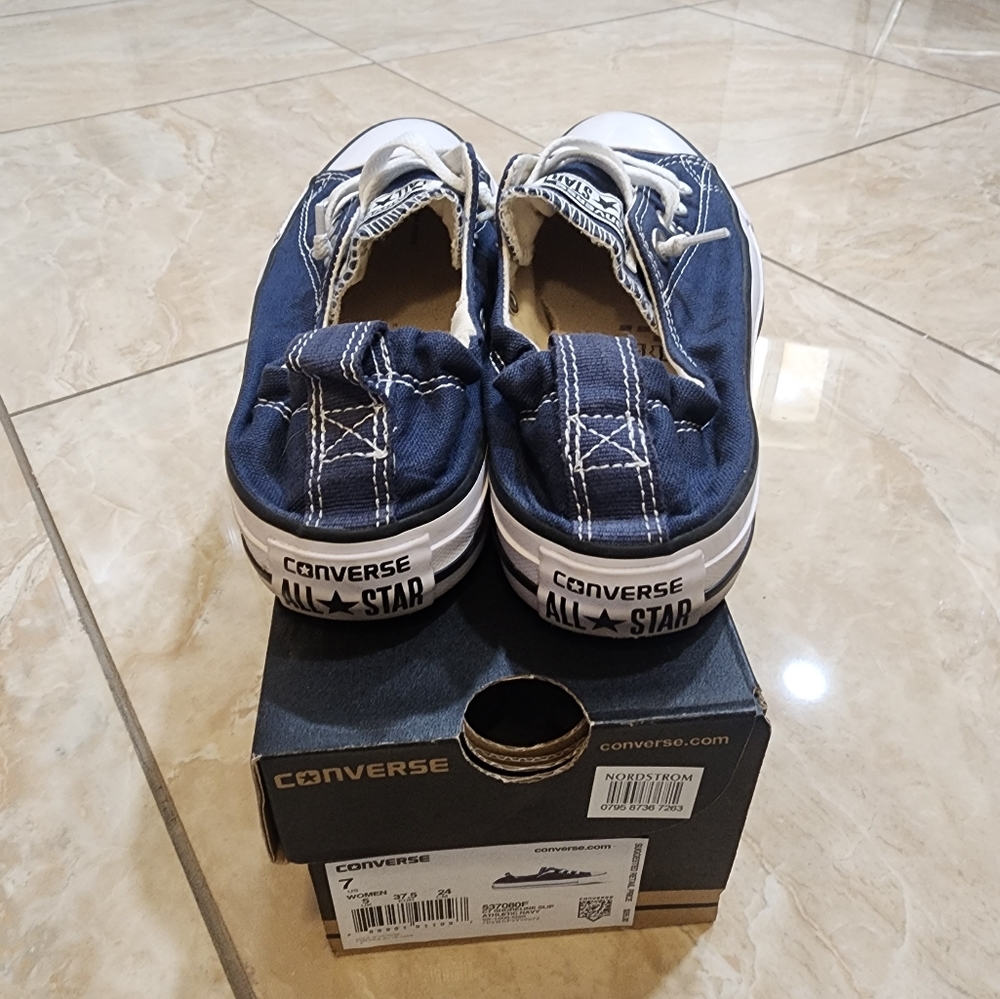 Navy Shoreline Converse - Picture 4 of 6